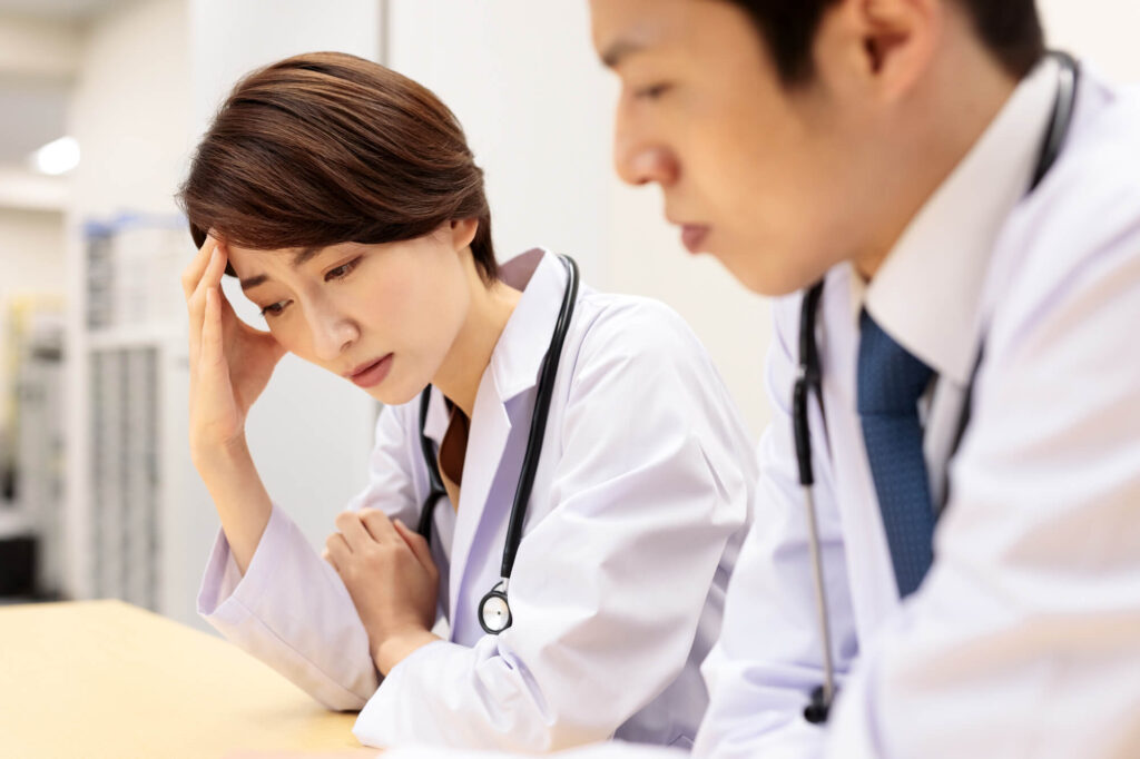 医師不足につながる4つの問題点